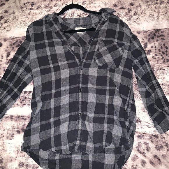 TNA Plaid Shirt - Picture 1 of 4